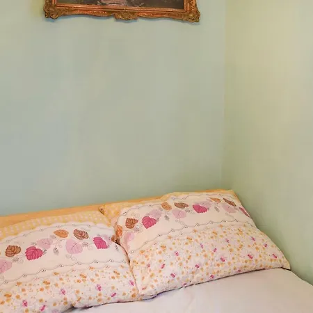 Dom wakacyjny Five Bedroom Holiday In Balatonföldvár